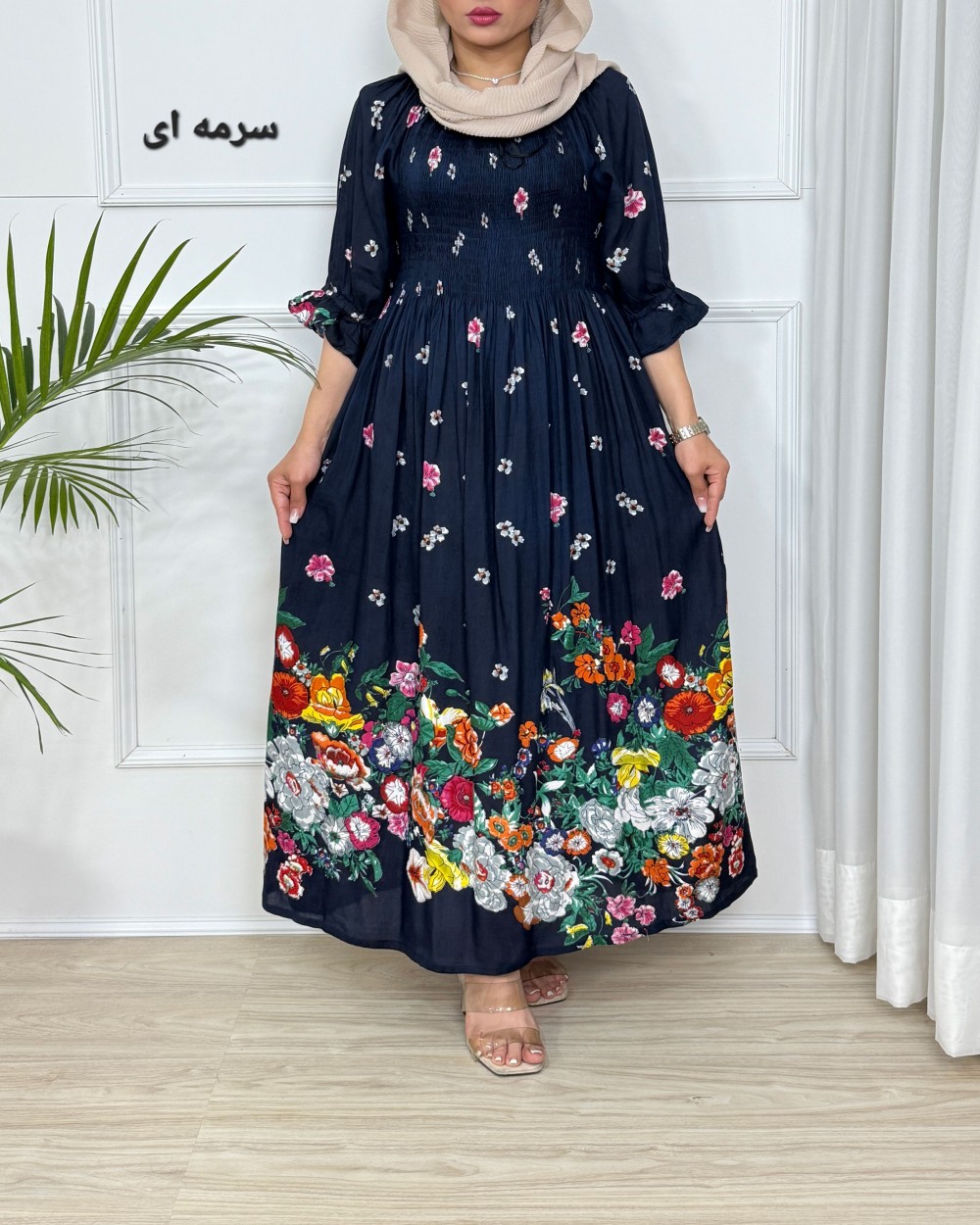 پیراهن سینه کش گلدار _ کد 686