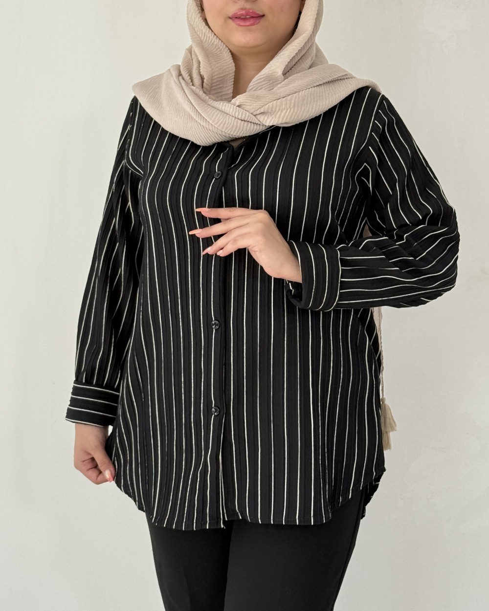 شومیز مانتویی راه راه مشکی _ کد محصول 1330