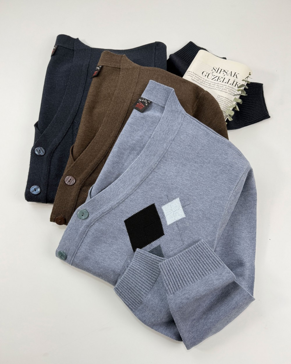 ژاکت سیاوش کد محصول 1018