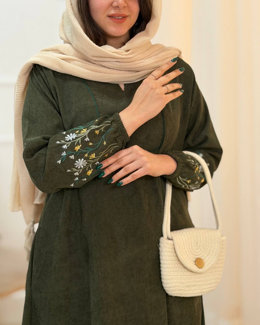 پیراهن آستین گلدوزی مخمل کد محصول 1572